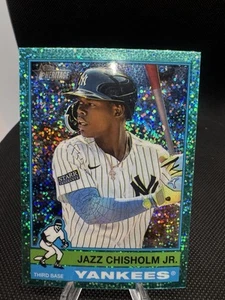 2025 Topps Heritage Jazz Chisholm #33 Chrome Aqua Sparkle Refractor - Bild 1 von 2