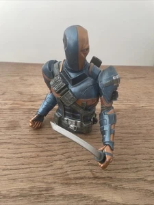 Dc Batman Arkham Origins Previews Exclusive DEATHSTROKE PX Figure Bust Bank - Picture 1 of 23