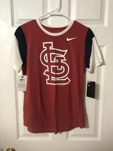 Women’s Nike St. Louis Cardinals Shirt Medium-NWT - Picture 1 of 2