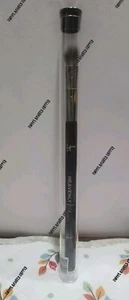 It Heavenly Luxe Tapered All-Over Shadow Brush NO.027 - Picture 1 of 5