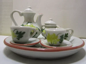 Mini juego de té vintage floral amarillo y naranja de porcelana - Imagen 1 de 5