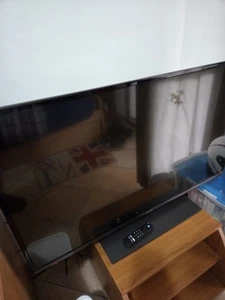 Panasonic TX-43FX550E Smart TV - Foto 1 di 3