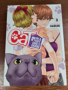 Haruki Cat in a Hot Girls' Dorm Vol. 3 (Copertina morbida) Gatto in un dormitorio per ragazze calde - Foto 1 di 6