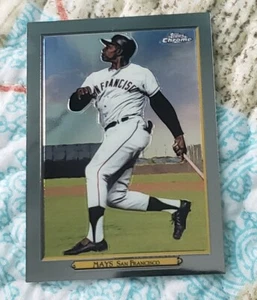 Willie Mays 2020 Topps Series 2 TRC-77 Giants HOF Turkey Chrome - Picture 1 of 2