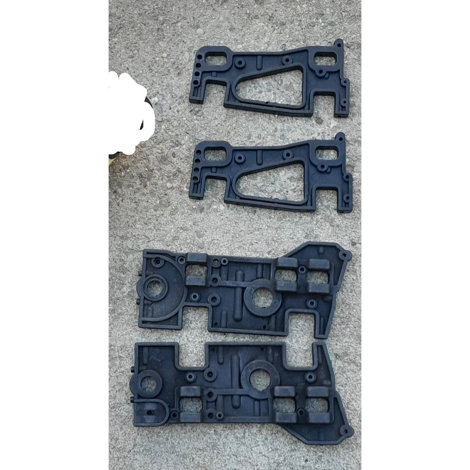FG Rc 1/5 Scale F1 Formula Race Car Set of Front & Back Axle Plates Parts Lot - Image 1 of 1