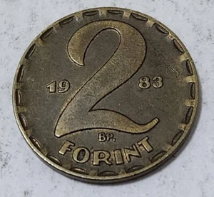 HUNGARY 🇭🇺 TWO (2) FORINT COIN 1983 - Picture 1 of 2