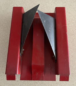 Amcraft 3" Red 90 Degree V Cut Duct Tool