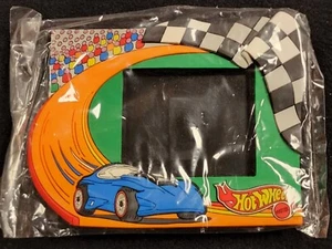 💥Hot Wheels Pro Racing Silhouette 2 PLASTIC PICTURE FRAME NEW Sealed 2"×2.5" - Picture 1 of 2