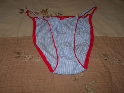 Bragas de bikini vintage de tiro alto a rayas sin marca M Foto 1 de 4