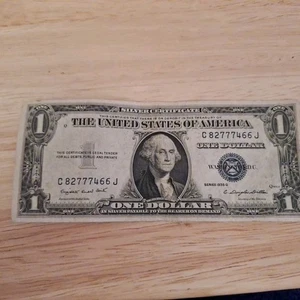 1935 G $1 Silver Certificate Note - One Dollar Bill - Blue Seal - Picture 1 of 9