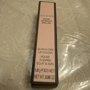 Lápiz labial GUCCI Rouge De Beaute Brillant Shine Glow & Care Linnet Stone 113 nuevo en caja - Imagen 1 de 2