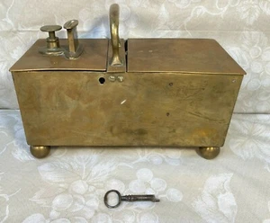 Penny Slot Mechanical Tobacco Box English brass, two hinged lids Key Work 1770s - Picture 1 of 12