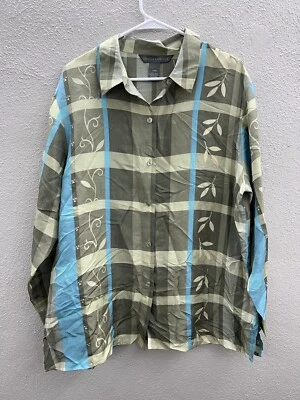 Camisa para mujer Jessica Holbrook talla grande verde floral seda abotonada  Foto 1 de 4
