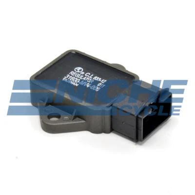 Honda CB250 CBR600/900 PC800 VT750 VTR1000 Voltage Regulator Rectifier - Image 1 of 2