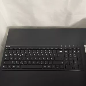 Anker A7733K Funk Tastatur 5V 0.2A QWERTZ NumPad Nummernblock Bluetooth - Bild 1 von 2