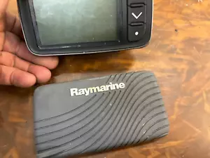 RAYMARINE i40 BI DATA DISPLAY E70066 W/ SUN COVER - Picture 1 of 7