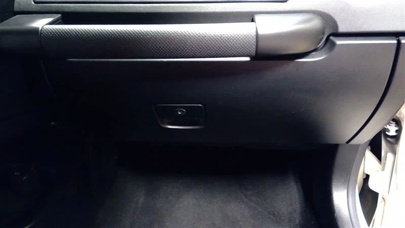 06 07 08 09 10 Volkswagen Beetle Convertible Glove Box Black 2006 2007 92511 - Image 1 of 4