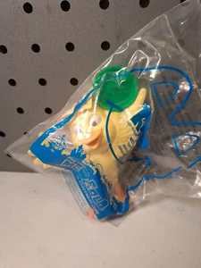McDonalds Rio No 8 Nico the Canary Collectible Figure Happy Meal Toy 2011 NIP - Picture 1 of 3