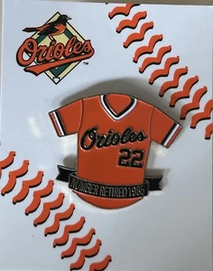 Jim Palmer Pin, MLB Baltimore Orioles #22, Retired Number, New - Picture 1 of 2