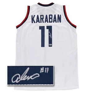Alex Karaban Signed Jersey (Beckett) UConn Huskies Mens College Basketball White - Picture 1 of 6