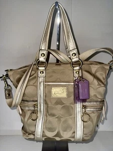 NWT Coach Poppy Signature C Sateen Spotlight Pocket Tote Bag F13843 Gold Khaki - Picture 1 of 7