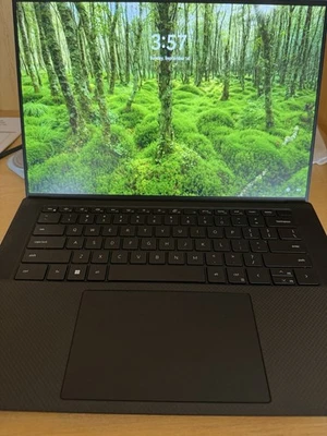 Dell XPS 15 9510 512GB SSD Intel Core i7-11800H 2.3GHz 16GB RAM) Platinum Silver - Image 1 of 3