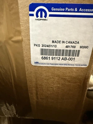 正品 Mopar 尾灯右 68619112AB 2022 - 2024 JEEP WAGONEER 右后部 — 第 1/4 张图片