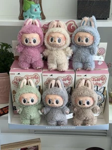 Pop Mart Labubu The Monsters Exciting Macaron Plush Sealed Bag (AUTHENTIC) - Bild 1 von 11