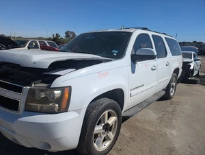 Temperature Control Rear Console Mounted Fits 07-14 SUBURBAN 1500 571163 - Picture 1 of 12