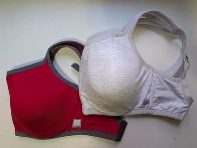 (2) Natori Women's Yogi High Impact Convertible Sports Bras Gray/Red Size 32DDD - Image 1 of 4