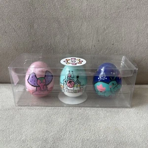 Disney Easter EGGstravaganza 2021 it's a small world 55th Set of 3 Eggs Nuevo en caja - Imagen 1 de 4