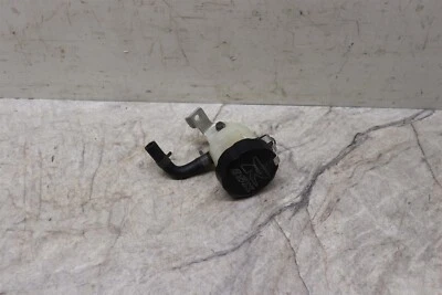 Depósito de cilindro maestro de freno delantero Suzuki GSXR600 2001-2003  Foto 1 de 4