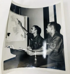 Mapa fotográfico original de la guerra de Vietnam planificación de la Fuerza Aérea de los Estados Unidos raro - Imagen 1 de 7