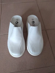 Praxisschuhe Damen weiße Leder Clogs Berufsschuhe Clinic Dress Gr. 36 - Bild 1 von 4