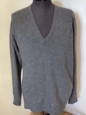 Vintage Merry Britches 100% Cashmere V-Neck Sweater Made in Scotland Gray Grey - Image 1 of 4