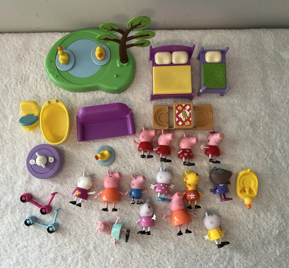 Lote de figuras y accesorios de Peppa Pig Foto 1 de 4