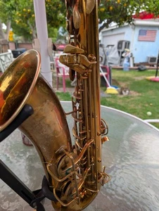Rare Conn 10m tenor naked lady 1940s Rolled TH saxophone - Picture 1 of 15