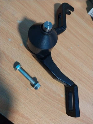 Brazo de control superior delantero derecho y rótula Ford Explorer Ranger 1995-2001 RK8710 Foto 1 de 4