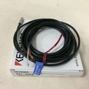 1 Stück Keyence EH-305 Näherungssensor EH305 Neu im Karton - Bild 1 von 1
