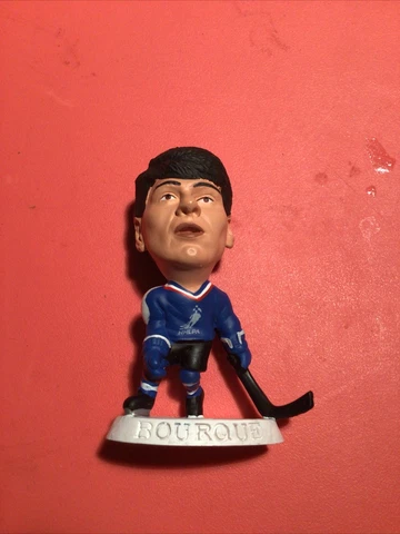 1996 NHLPA  Headliners Signature Series Ray Bourque (Blue Jersey) Loose Figure Cover