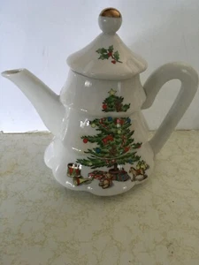 Tetera de árbol de Navidad vintage japonesa azafata de vacaciones - Imagen 1 de 6