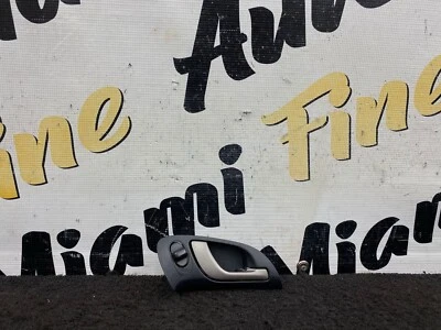 Acura RSX Type-S 2006 manija de puerta interior del lado del pasajero delantero derecho OEM Foto 1 de 4