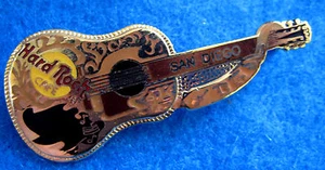 SERIE DE GUITARRA SAN DIEGO BUDDY HOLLY DEAD ROCKER GIBSON PIN Hard Rock Café - Imagen 1 de 1