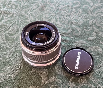 Olympus Zuiko Digital 25mm F/1.8 Prime Lens for Micro 4/3 cameras - Imagen 1 de 4