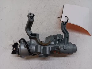 Ignition Switch Fits 02-07 AERIO 230874 - Picture 1 of 12