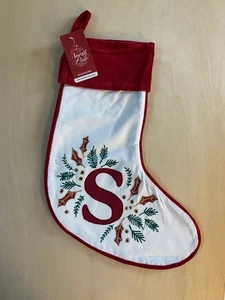 Medias de Navidad Polo Norte Monograma Letra S Inicial Bordadas a Cuadros ROJO - Imagen 1 de 7