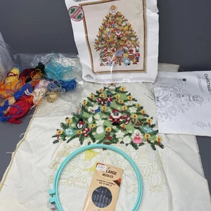 Vintage 1978 Sunset Stitchery Kit Weihnachtsbaum Fantasy Stickerei #2070 40% Finish - Bild 1 von 5