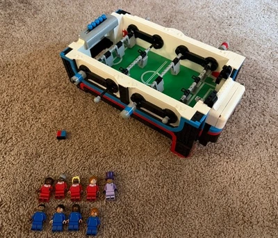 LEGO Ideas: Fútbol de mesa (21337) - Usado incompleto con minifiguras Foto 1 de 4