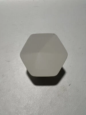 (1) Xfinity xFi Pods WiFi Network Range Extender, 1st Generation, XE1-S - Image 1 of 3