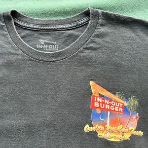 In N Out Burger schwarzes T-Shirt Qualität You Can Taste Calif Race To The Place Gr. L - Bild 1 von 13